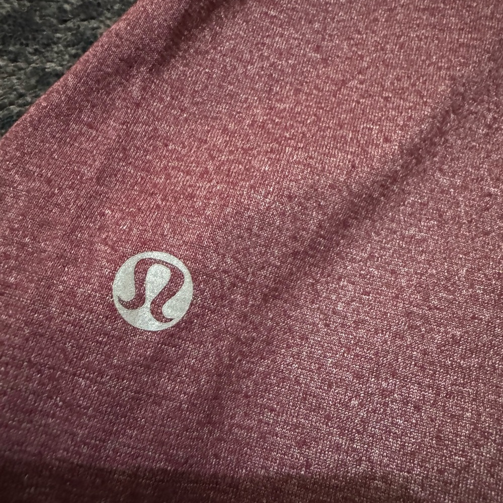 D31-Lululemon Ruby Red High Low Top - image 6